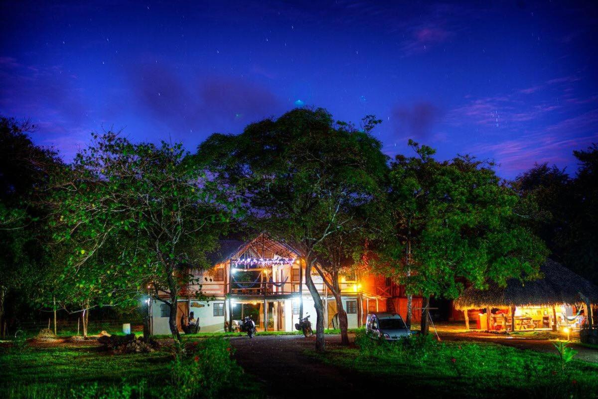 La Choza Playa Venao Hotel Exterior photo